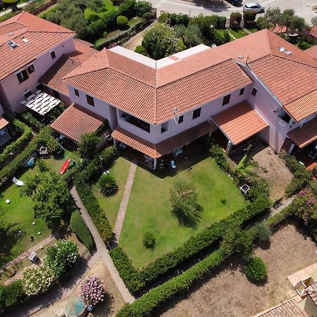 Casa Vacanza Li Menduli San Teodoro Сан-Теодоро Экстерьер фото